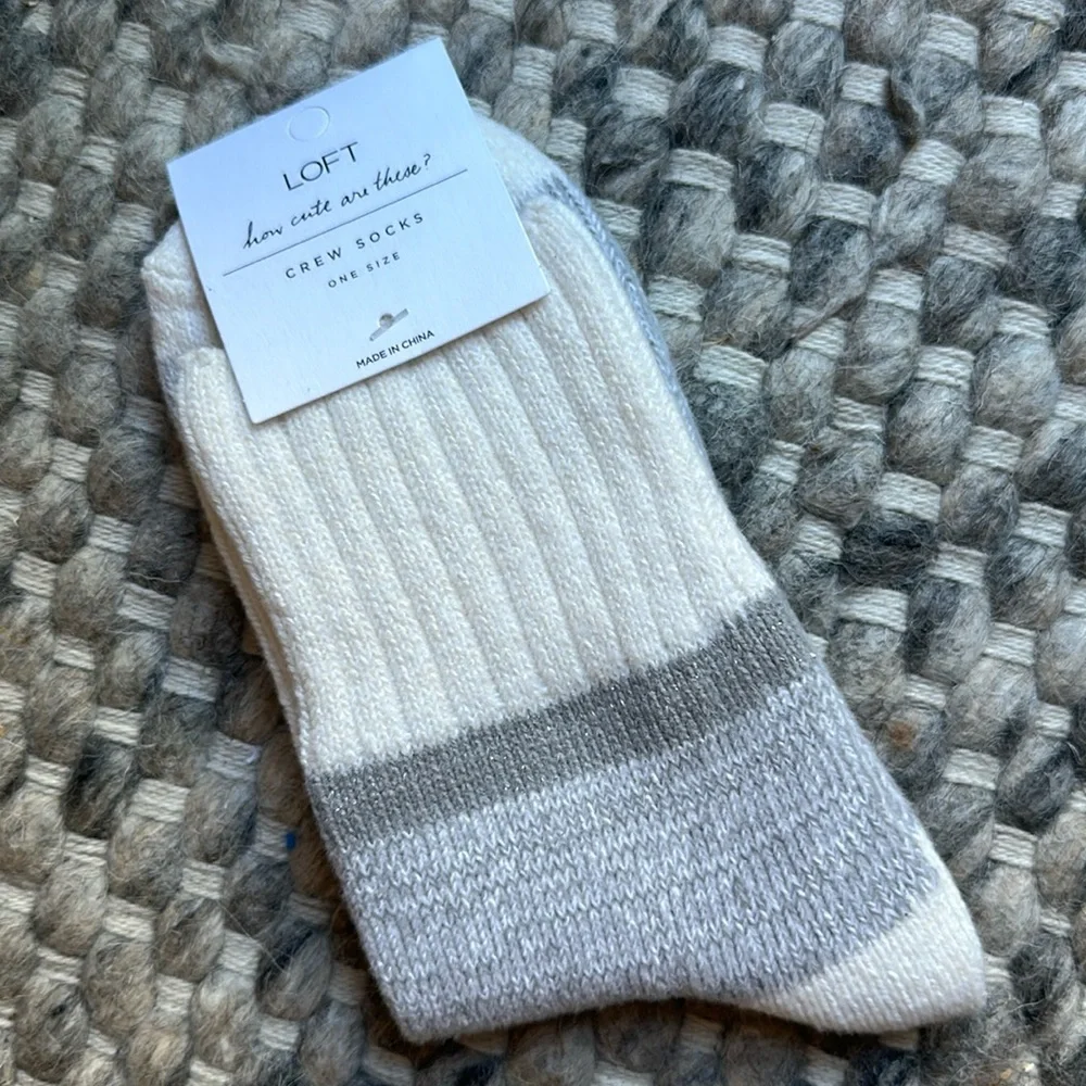 🍁🆕 LOFT “how cute are these” Crew Socks. One Size. NWT.